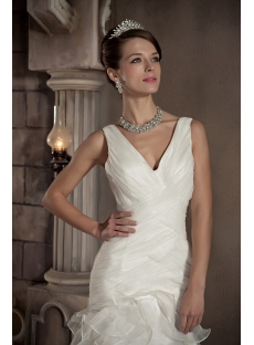 V-neckline Sheath Mature Vintage Wedding Dresses GG1093