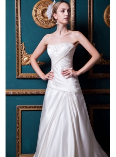Beautiful Simple Western Bridal Gown with Train IMG_1683