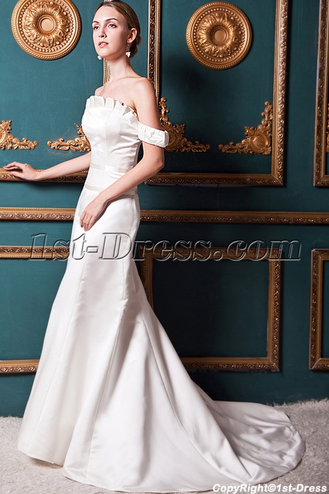 images/201303/big/2013-Ivory-Off-Shoulder-Simple-Wedding-Gown-IMG_1470-663-b-1-1363089659.jpg