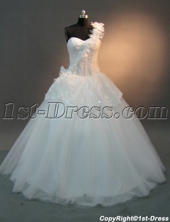 images/201305/big/White-Satin-Tulle-One-Shoulder-Quinceanera-Dress-2039-1439-b-1-1369861459.jpg