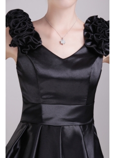 Black Cocktail Homecoming Dress with V-neckline 1347