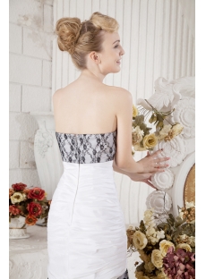 Black and White Short Beach Wedding Dress with High-low Hem