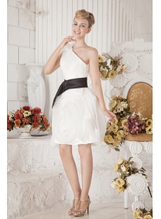 White and Black Short Bridal Gown for Outdoor