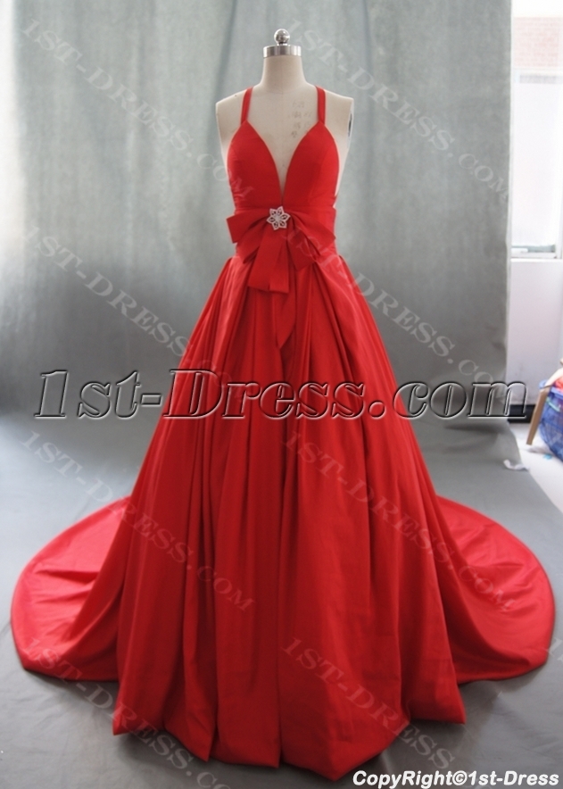 images/201306/big/Ball-Gown-Princess-Halter-V-Neck-Taffeta-Wedding-Dress-05019-1720-b-1-1370550153.jpg