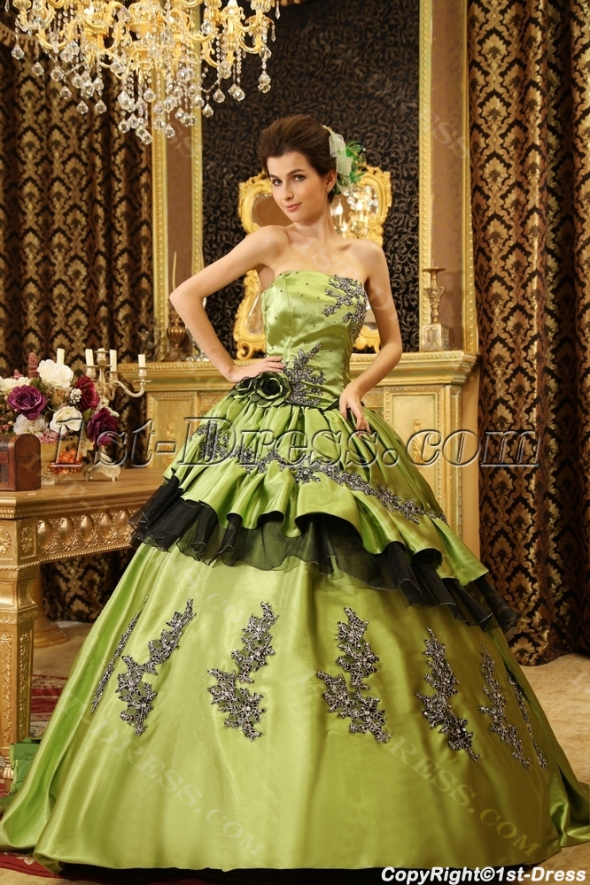images/201306/big/Ball-Gown-Sweetheart-Floor-Length-Taffeta-Quinceanera-Dress-With-Ruffle-Beading-H-115-1994-b-1-1371755412.jpg