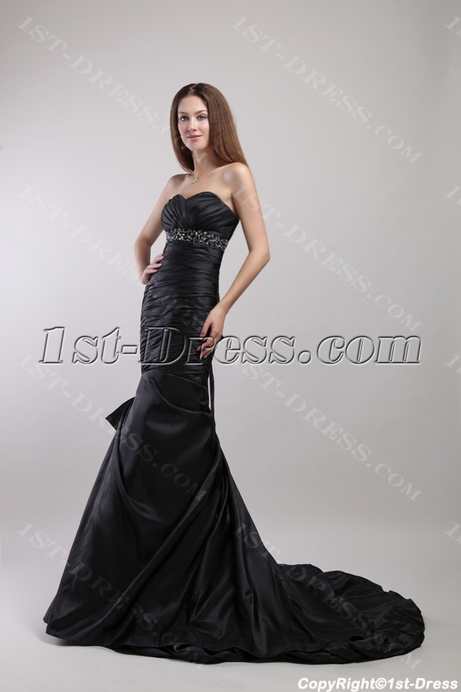 images/201306/big/Black-Long-Sheath-Tasteful-Graduation-Dress-for-College-1882-1538-b-1-1370253504.jpg