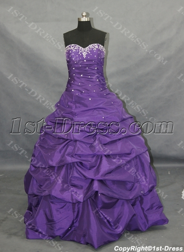 images/201306/big/Purple-A-Line-Strapless-Sweetheart-Taffeta-Plus-Size-Quinceanera-Dress-00117-1637-b-1-1370427297.jpg