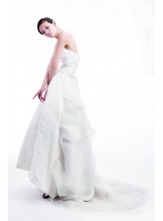2011 Beautiful Bridal Gown with Lace up