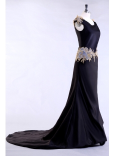 Black Long Plus Size Evening Dress with Gold Appliques