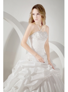 Romantic Strapless Formal Bridal Gown 2013