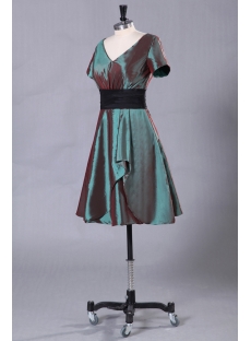 V-Neckline Short Vintage Evening Dress with Short Sleeves