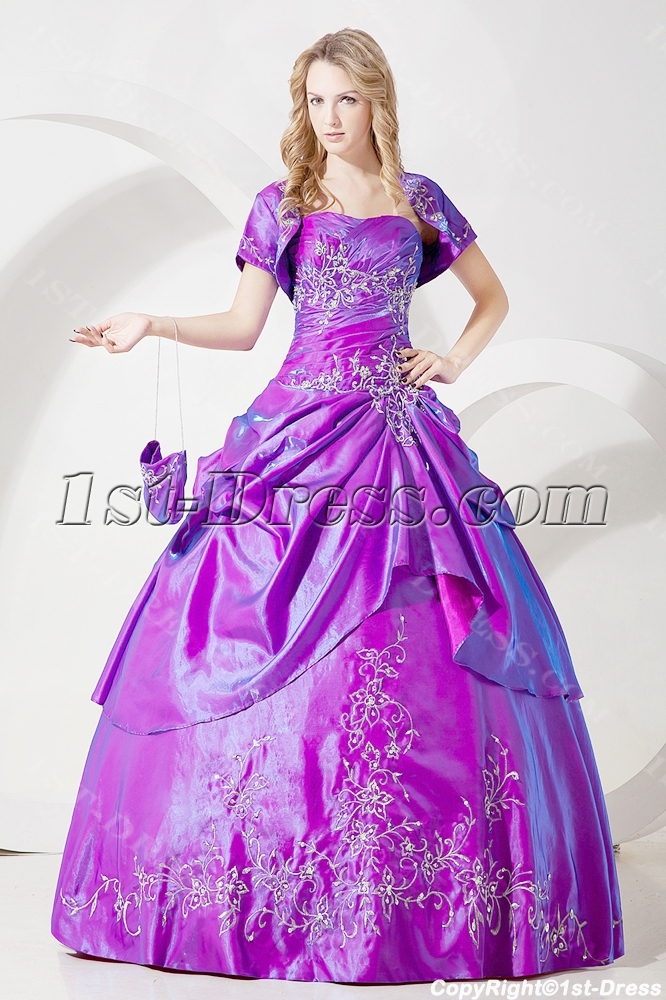 images/201307/big/2012-Modest-Purple-Quinceanera-Dresses-with-Short-Jacket-2350-b-1-1374351734.jpg