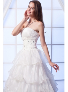 Ivory Organza Pretty Cheap Quinceanera Gowns