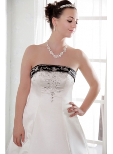 Ivory and Black Classical Bridal Gown 2013