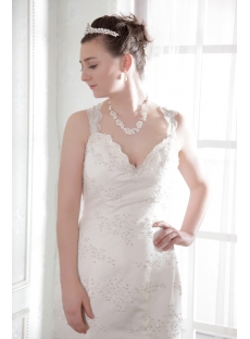 Lace Sheath Couture Wedding Dresses with V-neckline