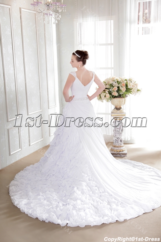 images/201308/big/White-Modest-Bridal-Gown-with-V-Neckline-2520-b-1-1375433437.jpg