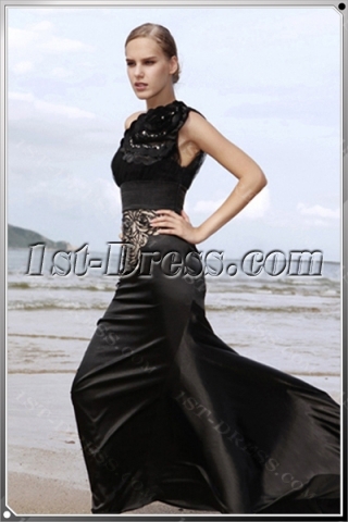Black Modest Middle Length Sleeves Vintage Evening Dress with Scoop