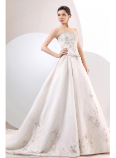 Chic Embroidery Organza A-line Ball Gown Wedding Dress