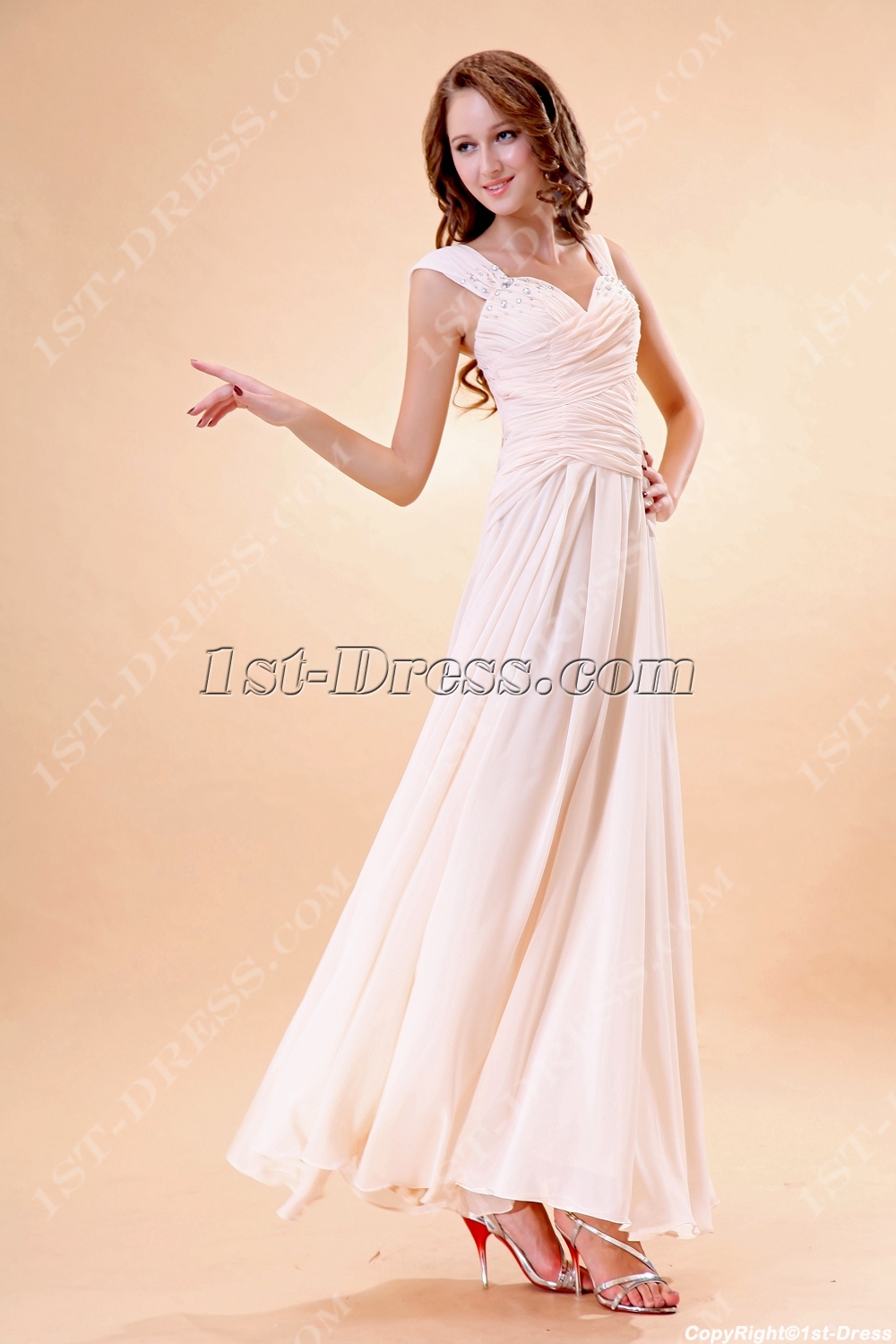 images/201311/big/Champagne-Long-Formal-Evening-Dress-with-Cap-Sleeves-3463-b-1-1384006246.jpg