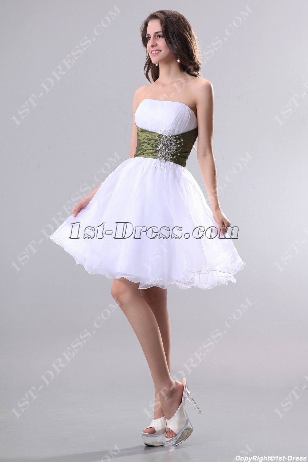 images/201311/big/Pretty-White-and-Olive-Green-Graduation-Dress-3495-b-1-1384265567.jpg