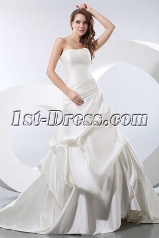 Pretty Sweetheart Satin Bridal Gown for Petite Bride