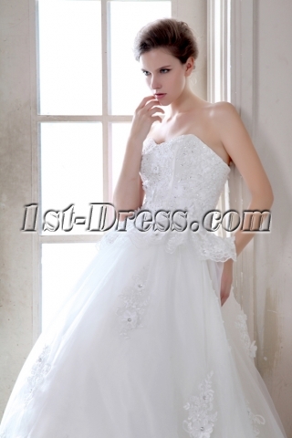 Traditional Sweetheart Gothic Ball Gown Wedding Dress