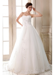 Ivory Sweetheart Outdoor Ball Gown Wedding Dresses for Fall
