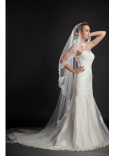 Charming Scalloped Edge Lace Cathedral Wedding Veils