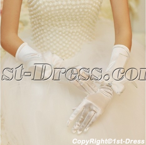 images/201402/big/Chic-Long-Bridal-Gloves-with-Bows-4384-b-1-1391638133.jpg