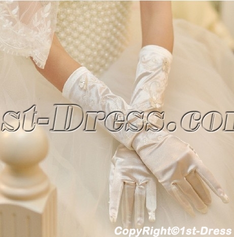 images/201402/big/Discount-Tradition-Wedding-Gloves-with-Flowers-4387-b-1-1391689576.jpg